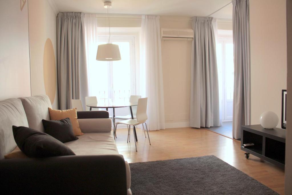 Metropol Rooms Мадрид Екстер'єр фото